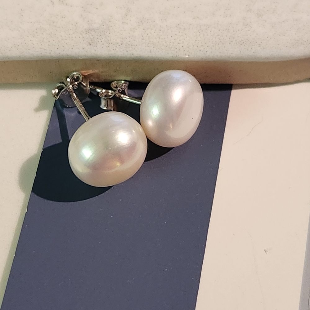 Beautiful Luster ...real genuine fresh cultured button shaped pearl earrings..